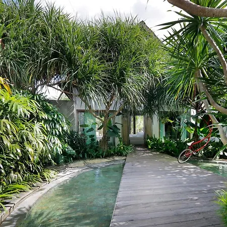Lalaland Estate Villa